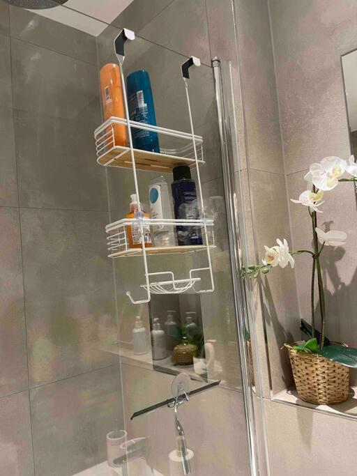 Stylish And Cosy 2 Bedroom Flat In Croydon Dış mekan fotoğraf
