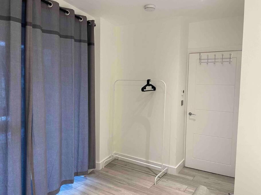 Stylish And Cosy 2 Bedroom Flat In Croydon Dış mekan fotoğraf